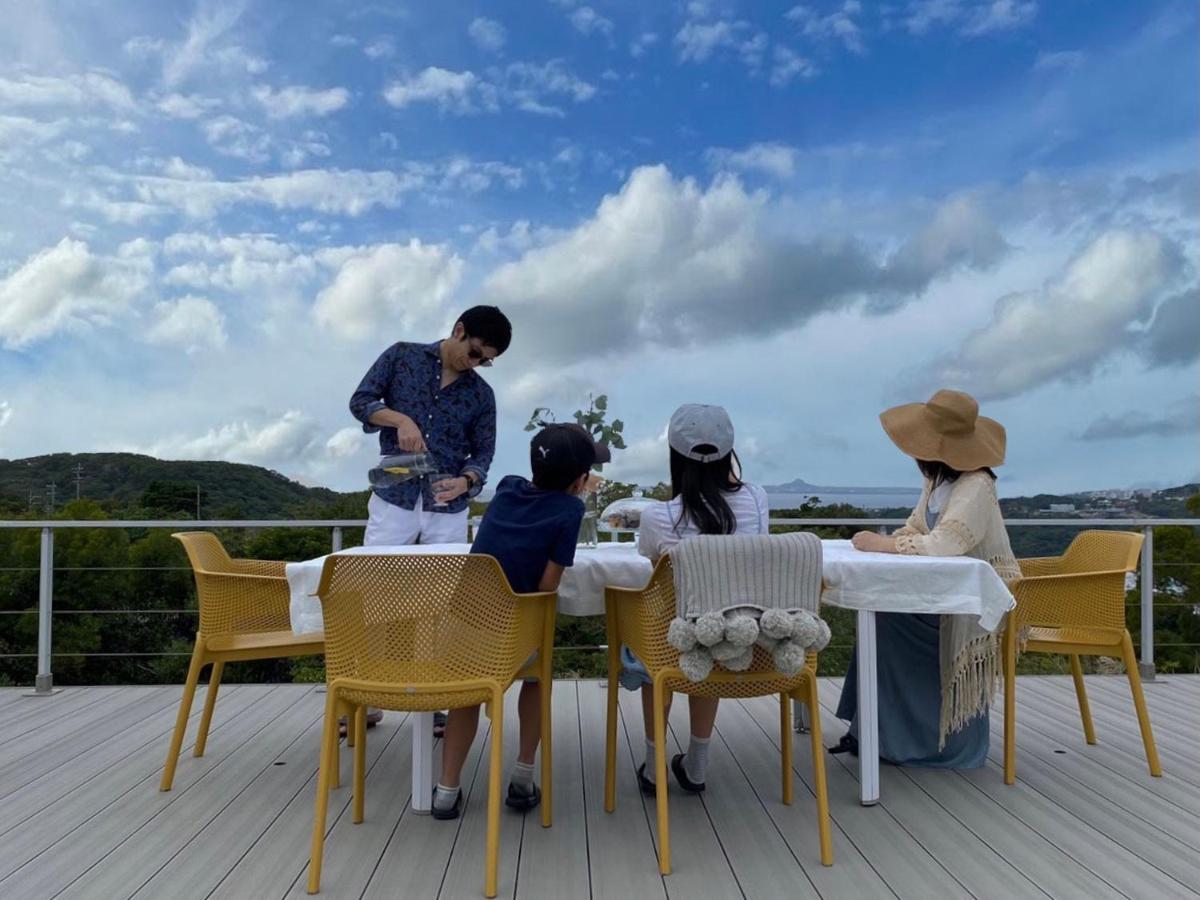 Motobu Terrace Villa Bagian luar foto