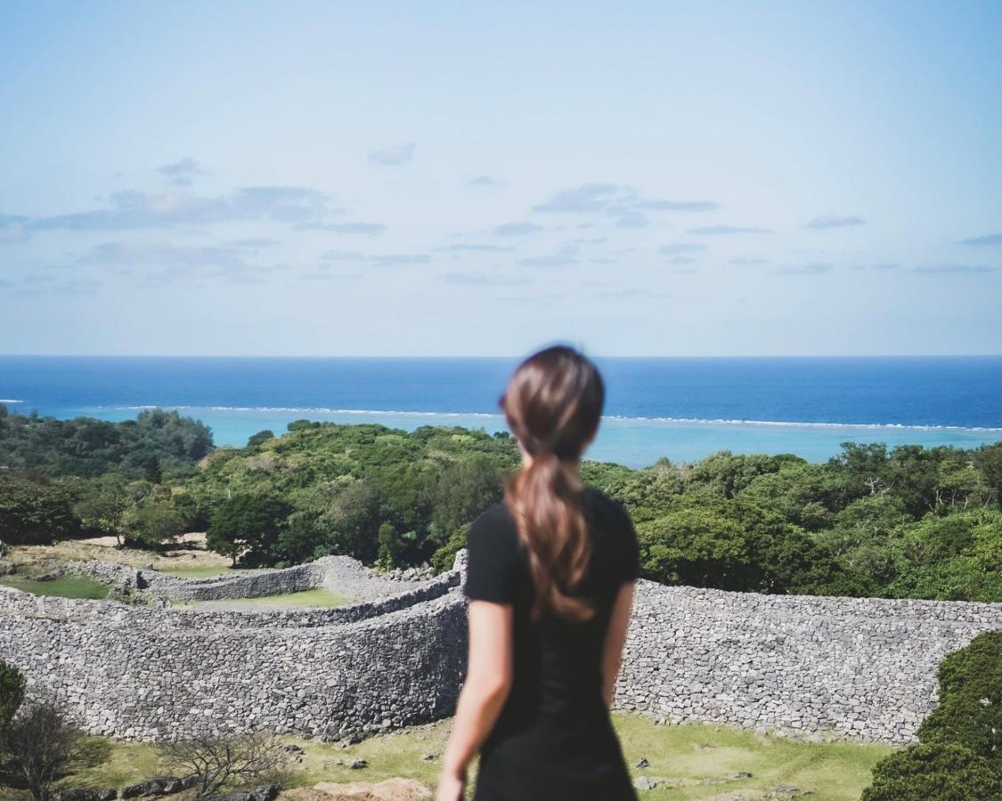 Motobu Terrace Villa Bagian luar foto